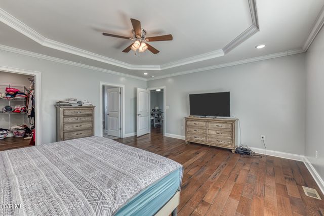 228 Country Meadows Circle, Bristol, TN 37620