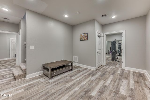 228 Country Meadows Circle, Bristol, TN 37620