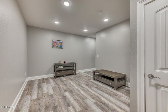 228 Country Meadows Circle, Bristol, TN 37620