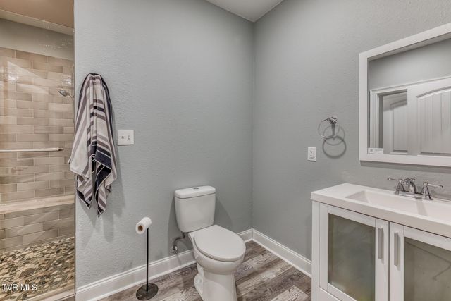 228 Country Meadows Circle, Bristol, TN 37620