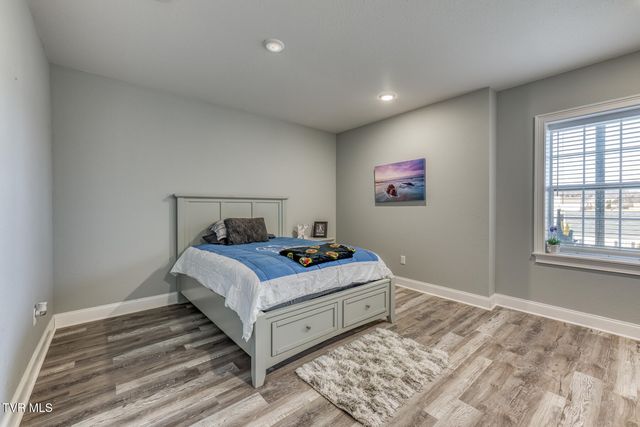 228 Country Meadows Circle, Bristol, TN 37620