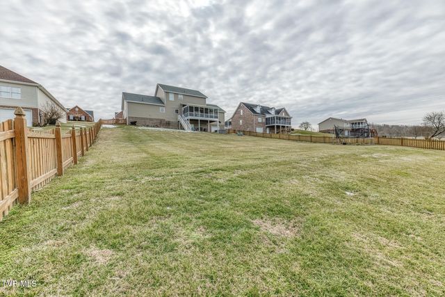 228 Country Meadows Circle, Bristol, TN 37620