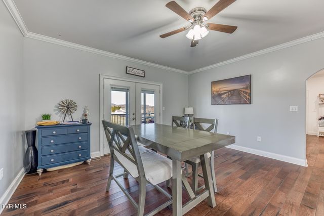 228 Country Meadows Circle, Bristol, TN 37620