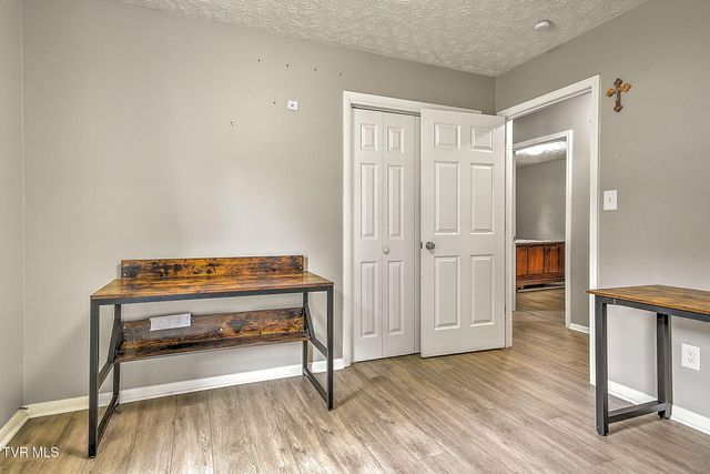 1312 Adobe Drive, Johnson City, TN 37601
