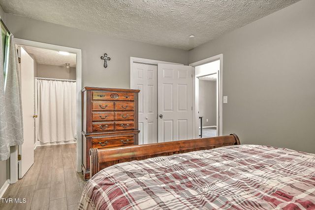 1312 Adobe Drive, Johnson City, TN 37601