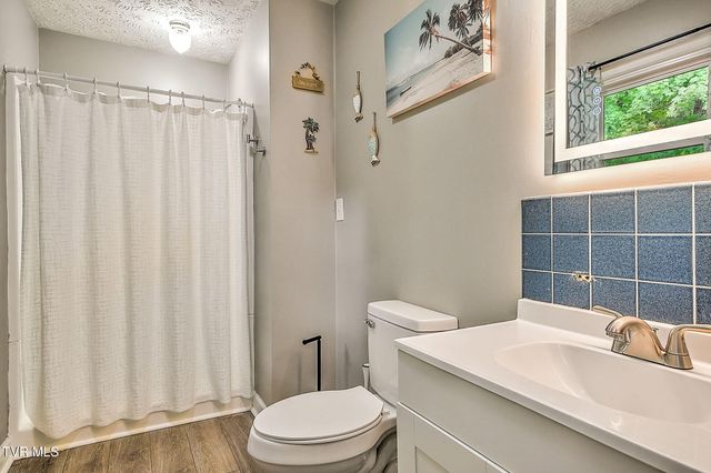 1312 Adobe Drive, Johnson City, TN 37601