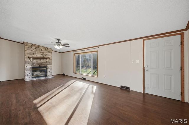 9030 Stonewall, Bloomsdale, MO 63627