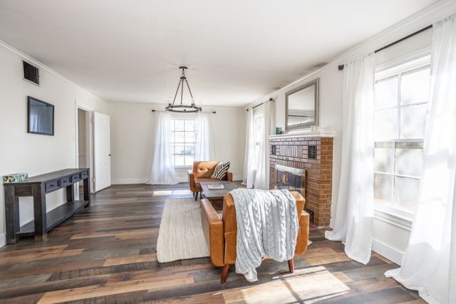 923 S Lindsay Street, Gainesville, TX 76240