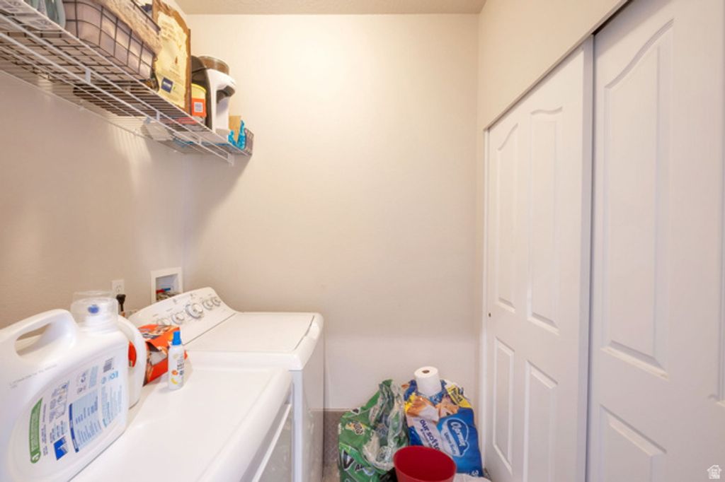 Image 13 of property listing at 3463 S BAMBURGH WAY, West Valley City, UT 84128