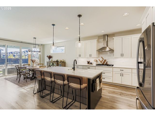 3651 Tiana St, Forest Grove, OR 97116