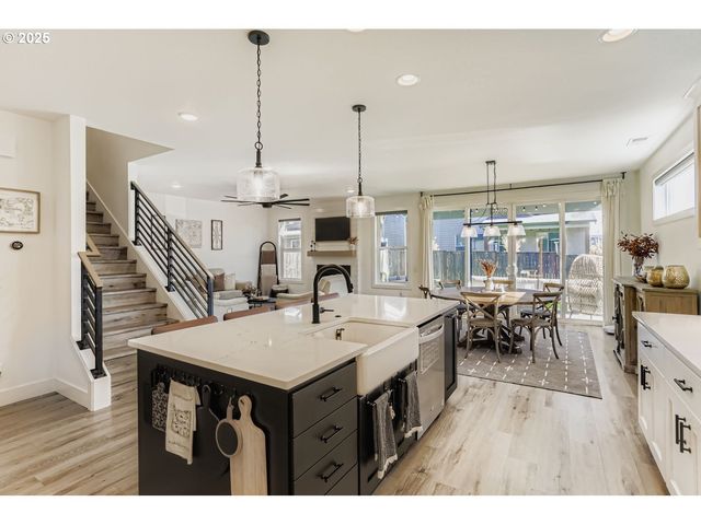 3651 Tiana St, Forest Grove, OR 97116