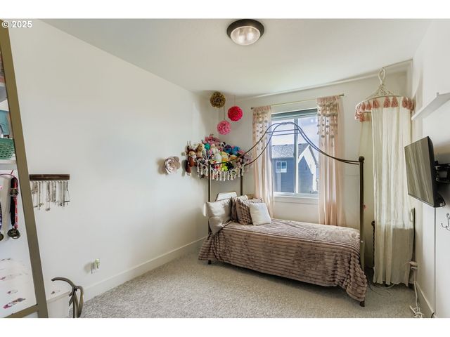 3651 Tiana St, Forest Grove, OR 97116