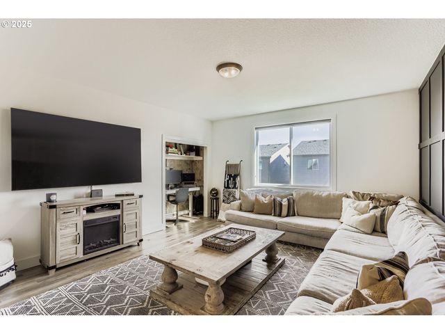 3651 Tiana St, Forest Grove, OR 97116