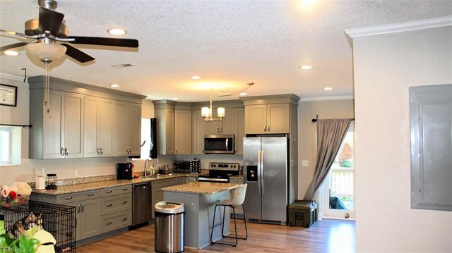2800 Mapleton AVE, Norfolk, VA 23504