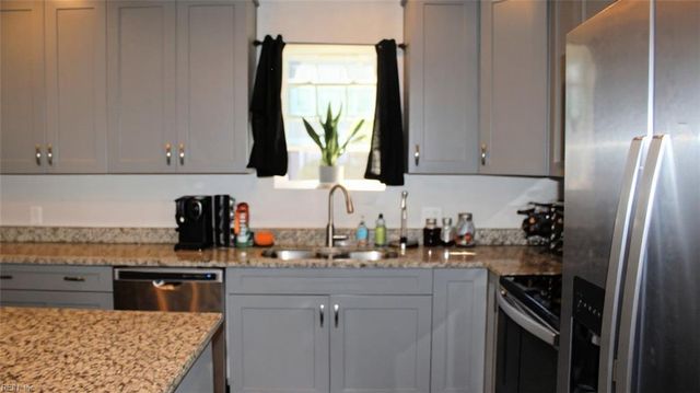 2800 Mapleton AVE, Norfolk, VA 23504
