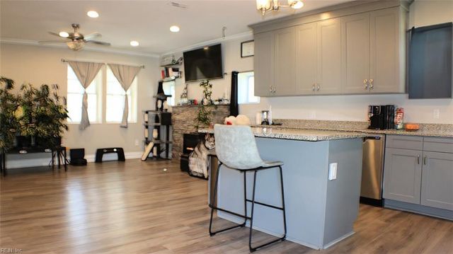 2800 Mapleton AVE, Norfolk, VA 23504