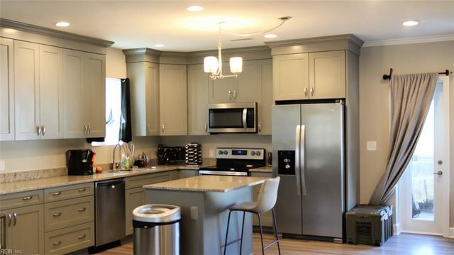 2800 Mapleton AVE, Norfolk, VA 23504