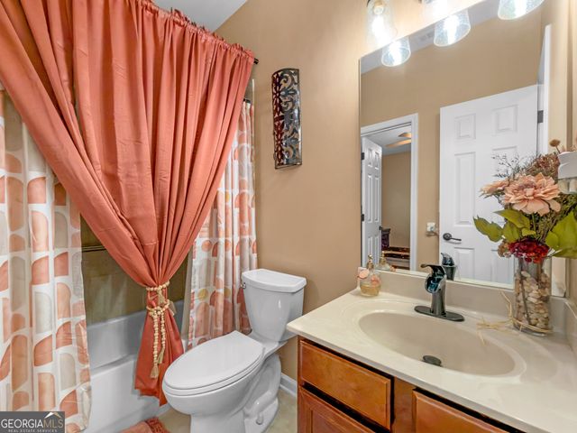 604 Arbor Ridge, Loganville, GA 30052