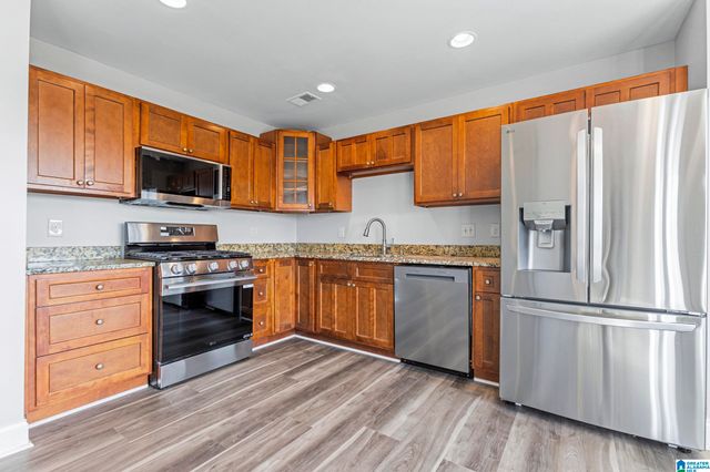 4864 SMITHFIELD DRIVE N, Birmingham, AL 35207