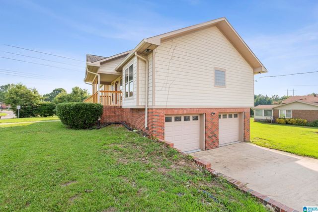 4864 SMITHFIELD DRIVE N, Birmingham, AL 35207