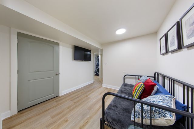 244 N Hamlin Boulevard, Chicago, IL 60624