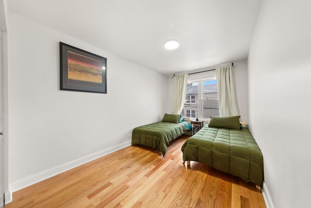 244 N Hamlin Boulevard, Chicago, IL 60624