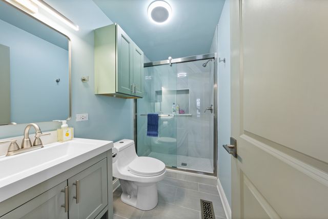 244 N Hamlin Boulevard, Chicago, IL 60624