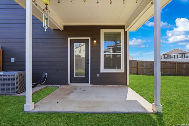 13827 Enzo Gate, San Antonio, TX 78253