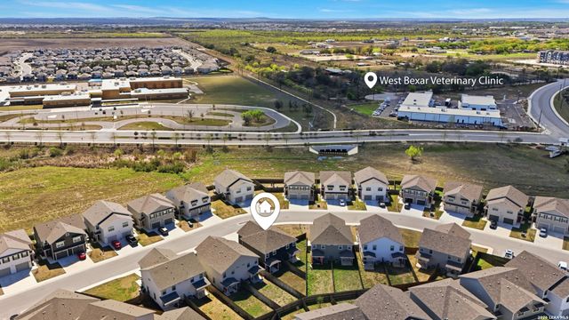 13827 Enzo Gate, San Antonio, TX 78253