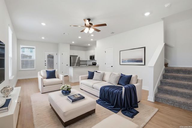 13827 Enzo Gate, San Antonio, TX 78253