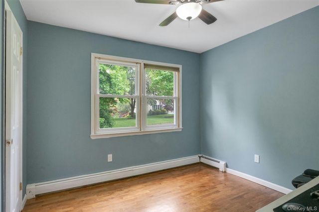 21 Olympus Drive, Mahopac, NY 10541