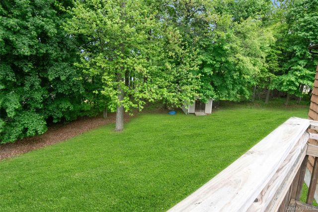 21 Olympus Drive, Mahopac, NY 10541
