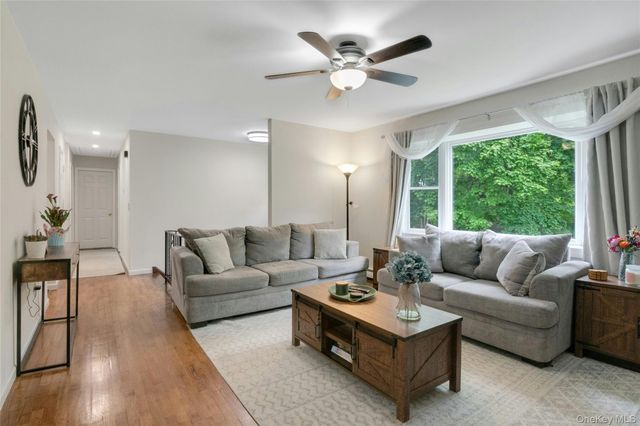 21 Olympus Drive, Mahopac, NY 10541
