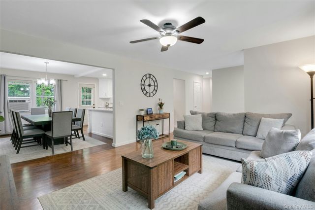 21 Olympus Drive, Mahopac, NY 10541