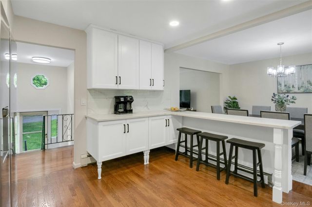 21 Olympus Drive, Mahopac, NY 10541