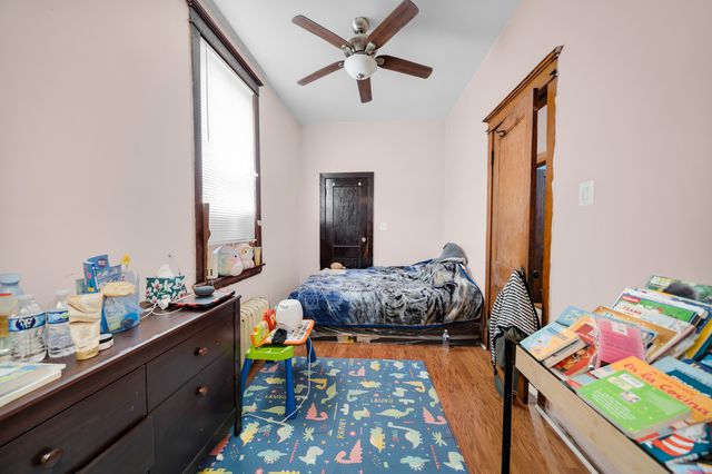 3158 S Harding Avenue, Chicago, IL 60623