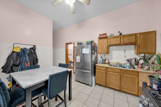3158 S Harding Avenue, Chicago, IL 60623