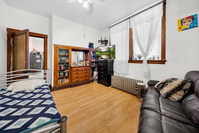 3158 S Harding Avenue, Chicago, IL 60623