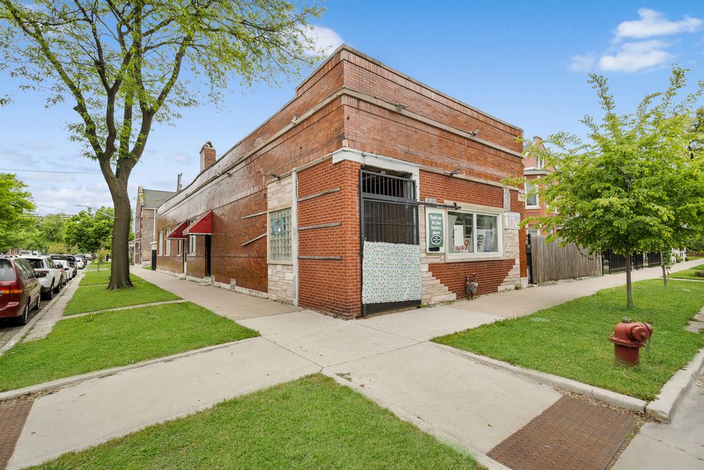 3158 S Harding Avenue, Chicago, IL 60623