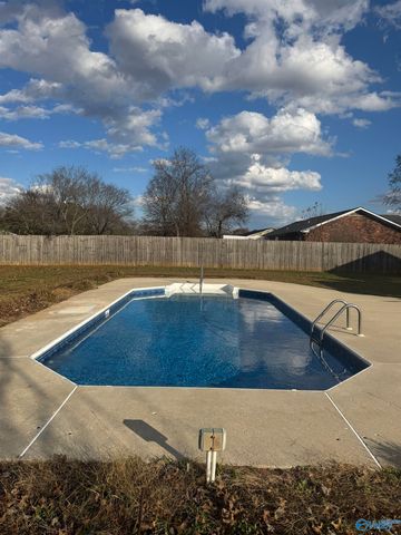 147 Butch Circle, Hazel Green, AL 35750