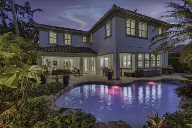 1028 Vintner Boulevard, Palm Beach Gardens, FL 33410