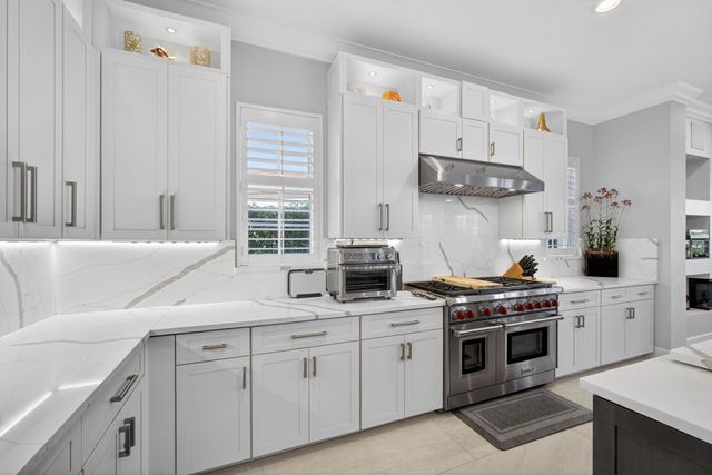 1028 Vintner Boulevard, Palm Beach Gardens, FL 33410