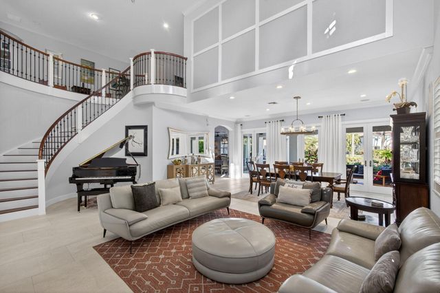 1028 Vintner Boulevard, Palm Beach Gardens, FL 33410