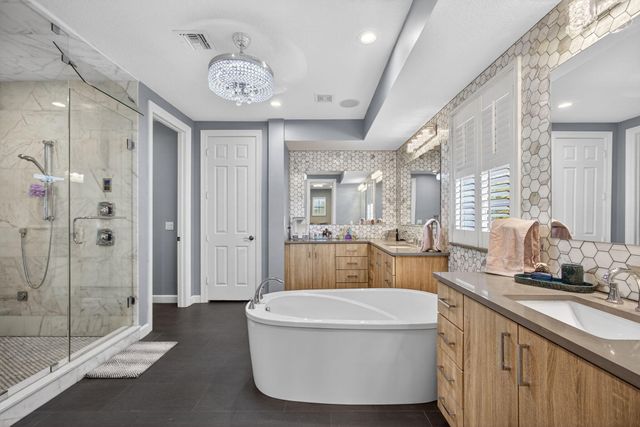 1028 Vintner Boulevard, Palm Beach Gardens, FL 33410