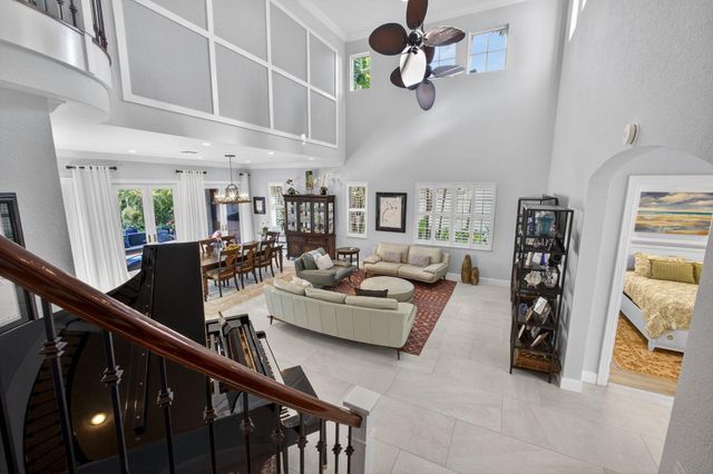 1028 Vintner Boulevard, Palm Beach Gardens, FL 33410