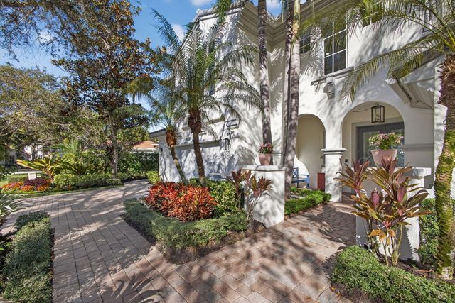 1028 Vintner Boulevard, Palm Beach Gardens, FL 33410