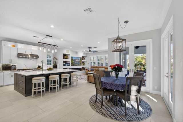 1028 Vintner Boulevard, Palm Beach Gardens, FL 33410