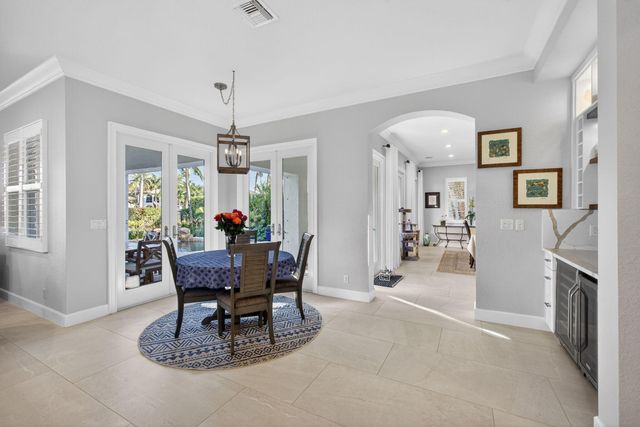 1028 Vintner Boulevard, Palm Beach Gardens, FL 33410