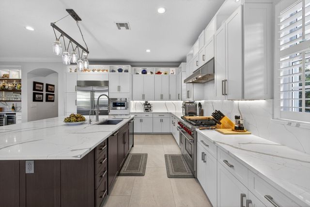 1028 Vintner Boulevard, Palm Beach Gardens, FL 33410