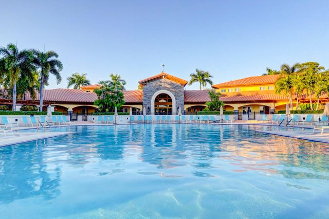 1028 Vintner Boulevard, Palm Beach Gardens, FL 33410